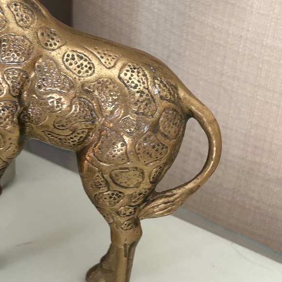 Giraffe brass figurine set of two mother and baby bookends 🦒 - Picture 6 of 10